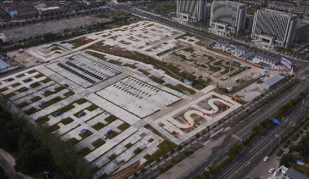 考驾照：报名有3坑，拿证有4难...（直戳人心）